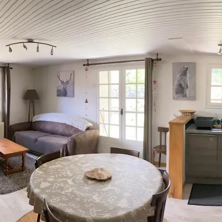 La Grange T2 Centre Jardin Wifi Formigueres