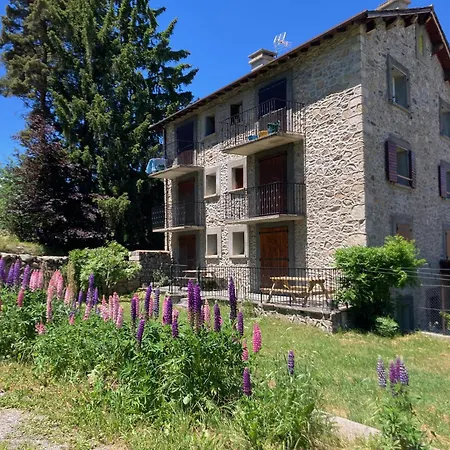La Grange T2 Centre Jardin Wifi Formigueres