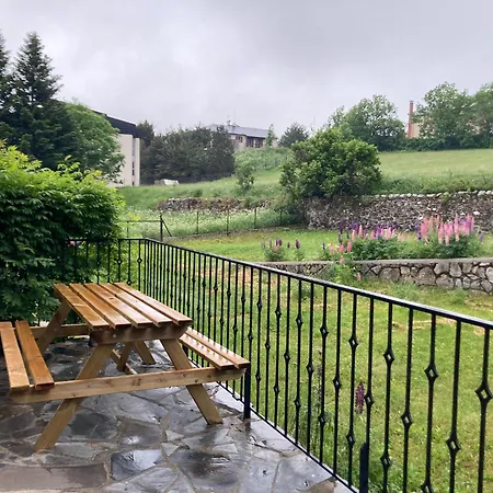 La Grange T2 Centre Jardin Wifi 아파트