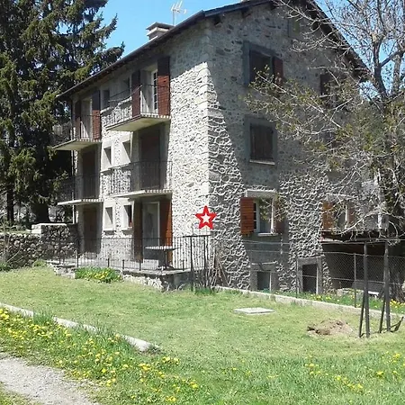 Apartment La Grange T2 Centre Jardin Wifi *