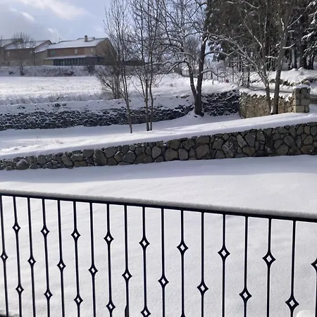 La Grange T2 Centre Jardin Wifi