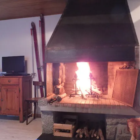 Apartment La Grange T2 Centre Jardin Wifi *